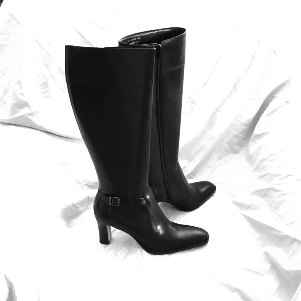🔥Lauren by Ralph Lauren leather boots with buckle